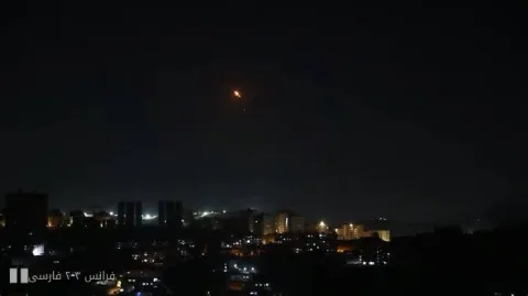 قیمت نفت به ۱۰۰ دلار در بشکه رسید؛ تنش‌ها در خاورمیانه افزایش می‌یابد